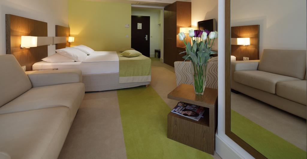 Superior Double Room Balcony Sea View
